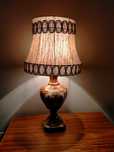 Ceramiczna lampa z abażurem