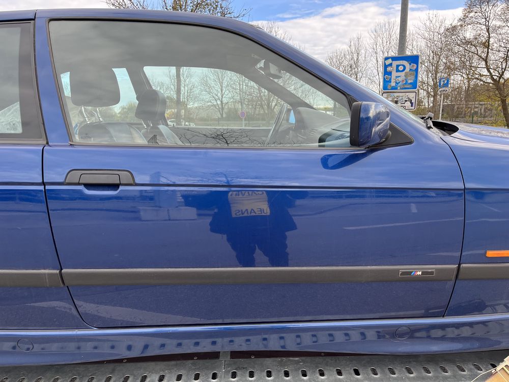 Bmw e36 kompakt drzwi prawe zdrowe AVUS BLAU METALLIC