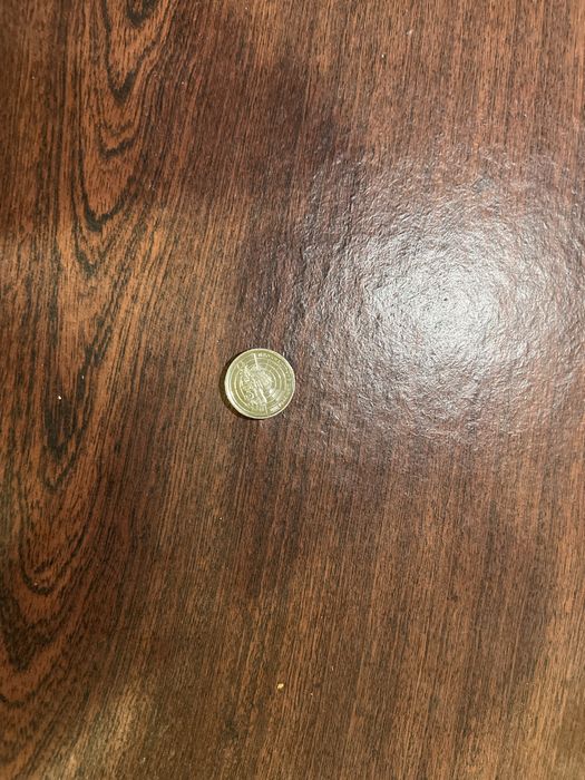 Продам монети одна манета 9000 тисяч гривень