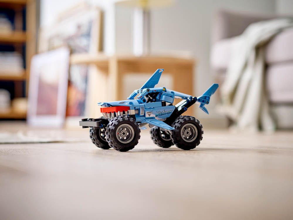 LEGO® Technic 42134 Monster Jam&#x2122; Megalodon&#x2122;