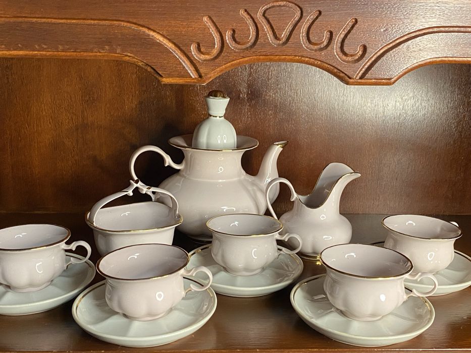 Кавовий сервіз на 5 персон.