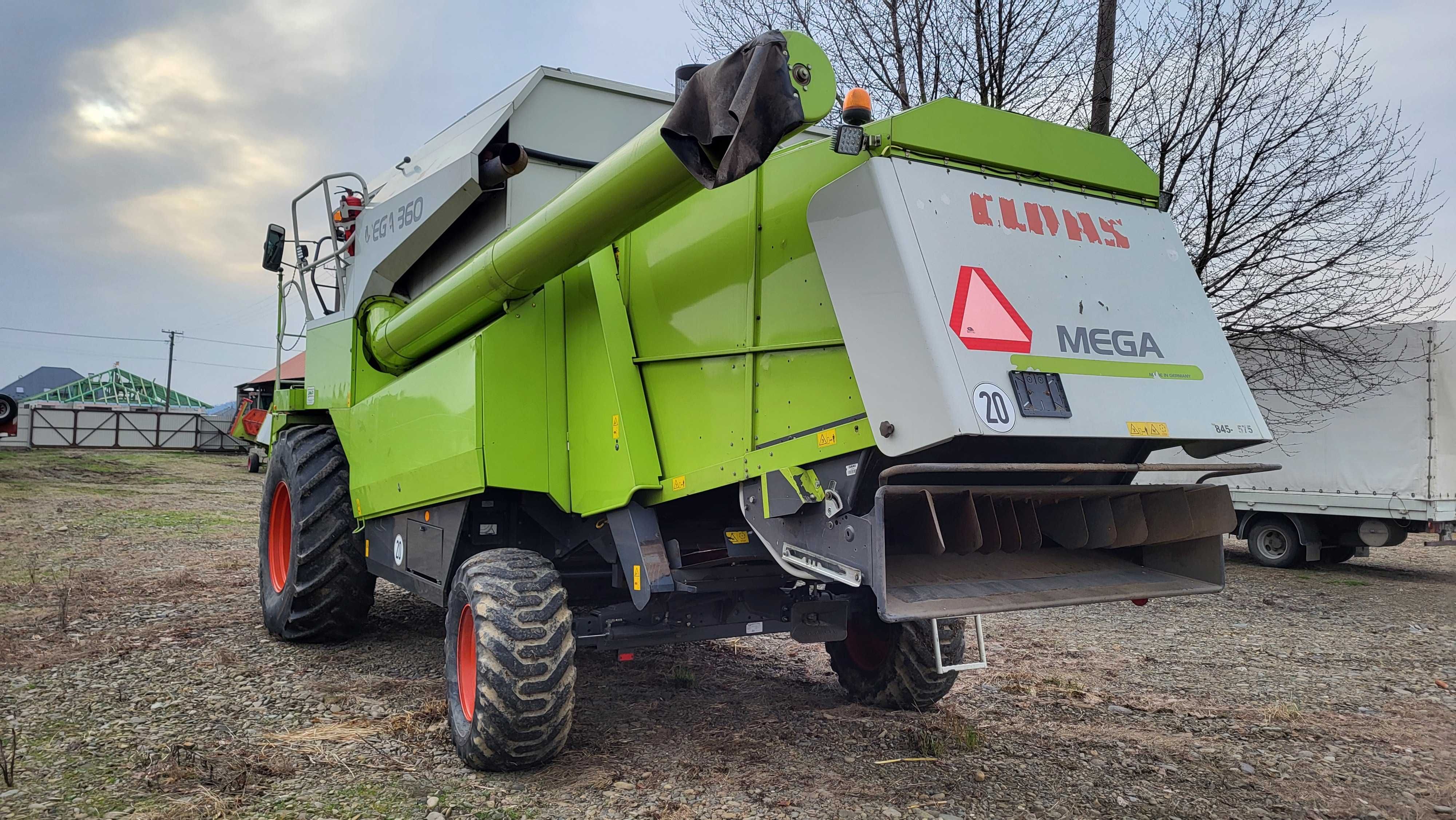 Комбайн Claas Mega 360