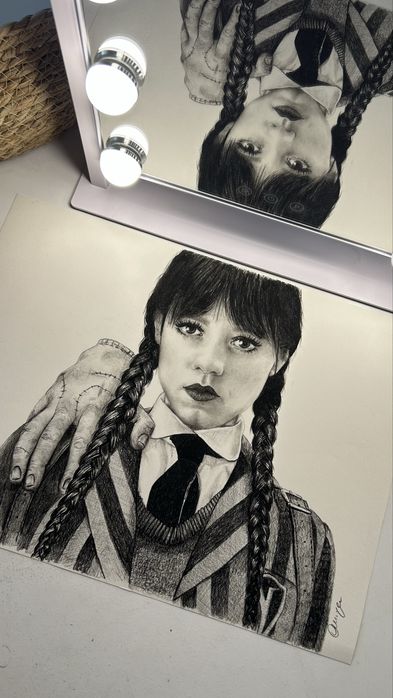 Rysunek A3 węgiel Wednesday Addams