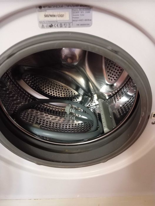 Продам стиральную машину
