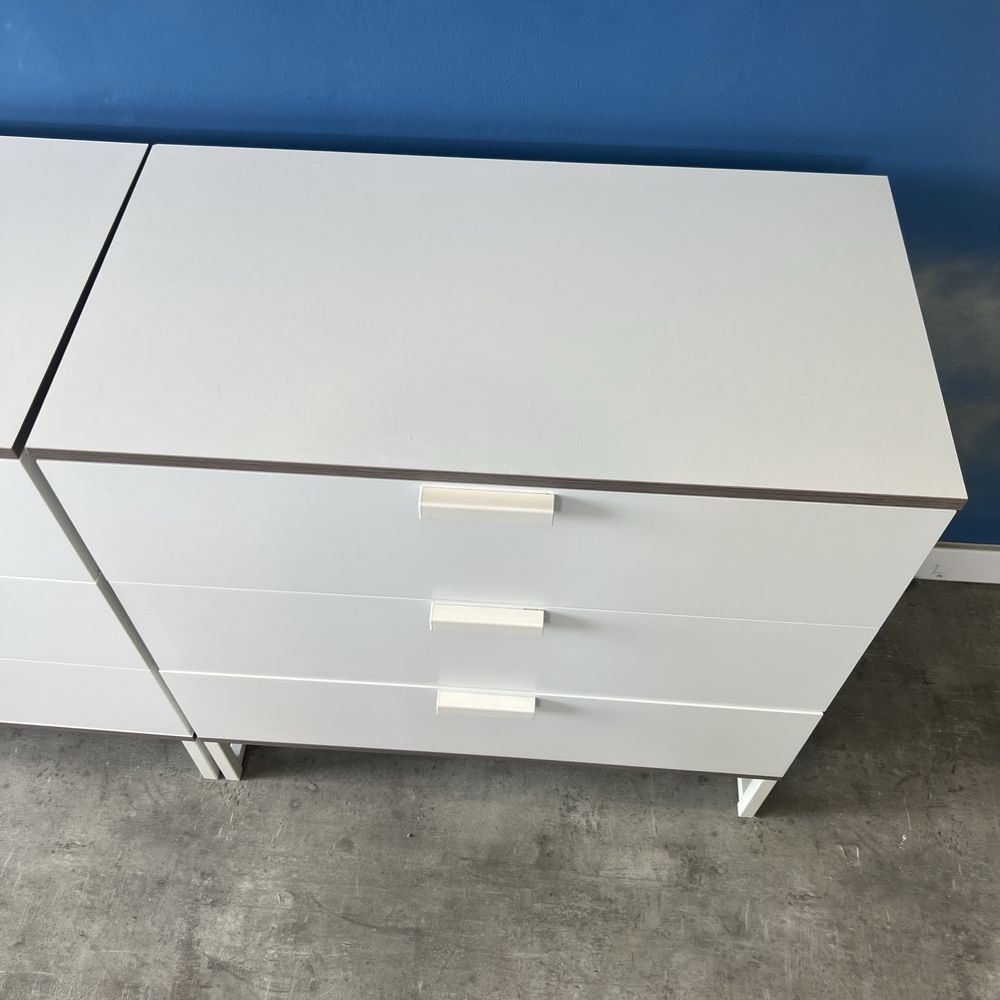 Biała komoda Ikea Trysil
