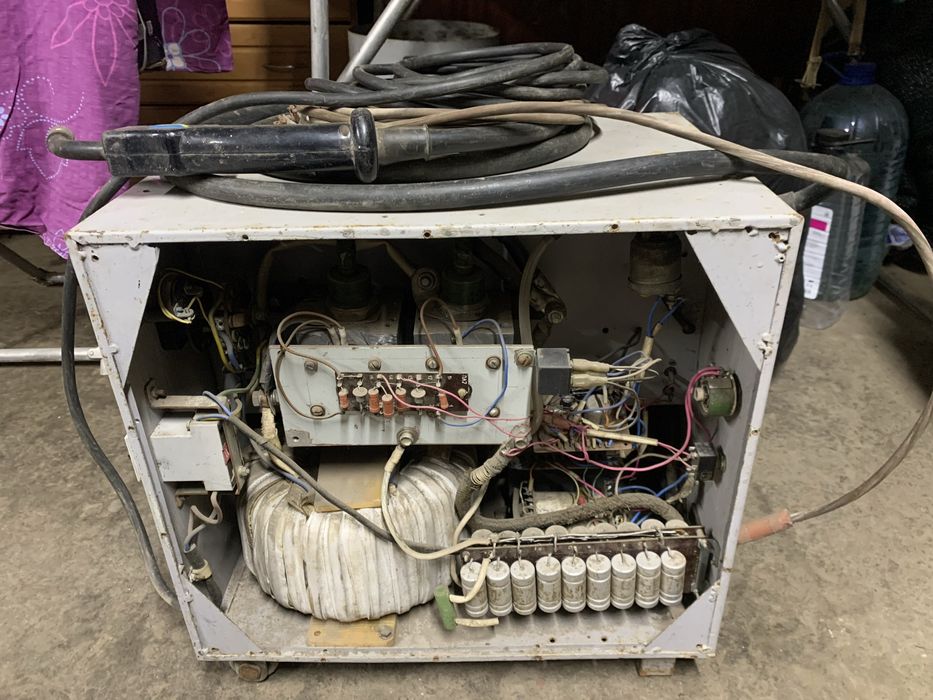 Продам зварювальний напівавтомат