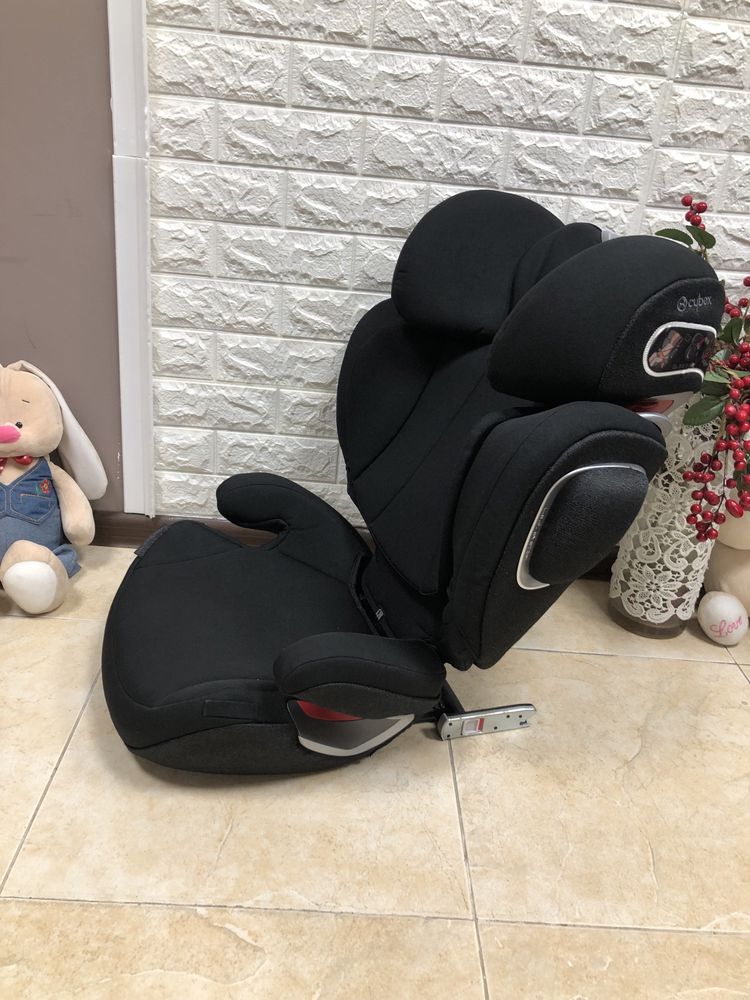 Автокрісло Cybex Solution Z-Fix Plus Група 2/3 (15-36 кг) бустер