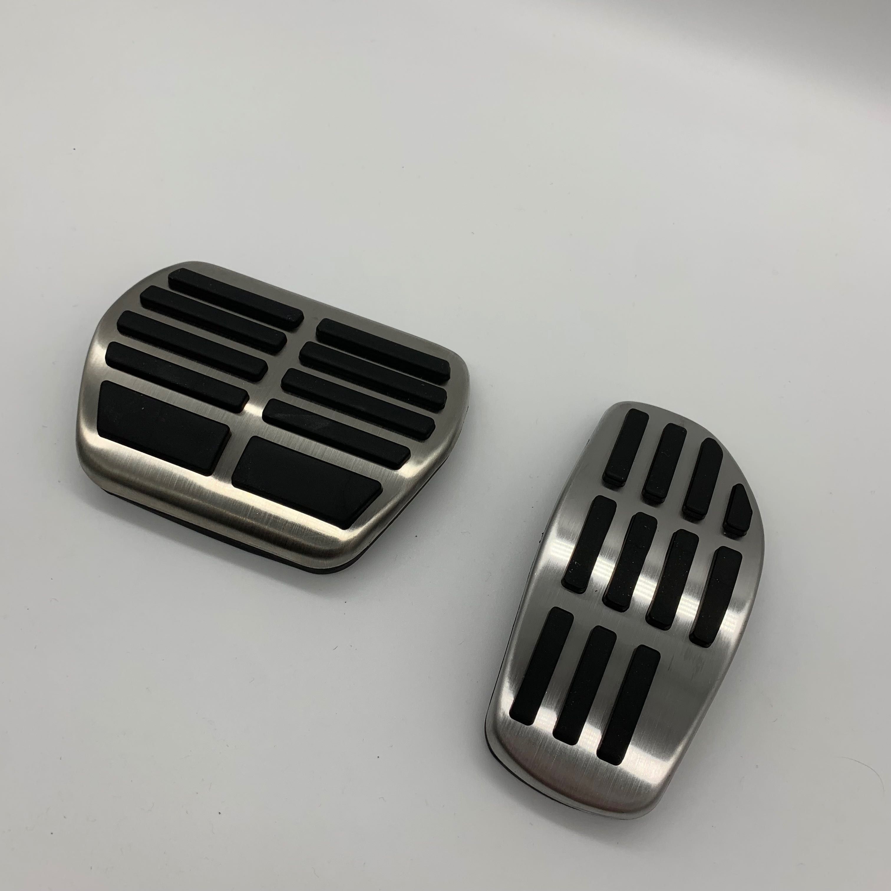 Накладки на педали на Nissan Rogue T32 X-Trail Qashqai Renault Koleos