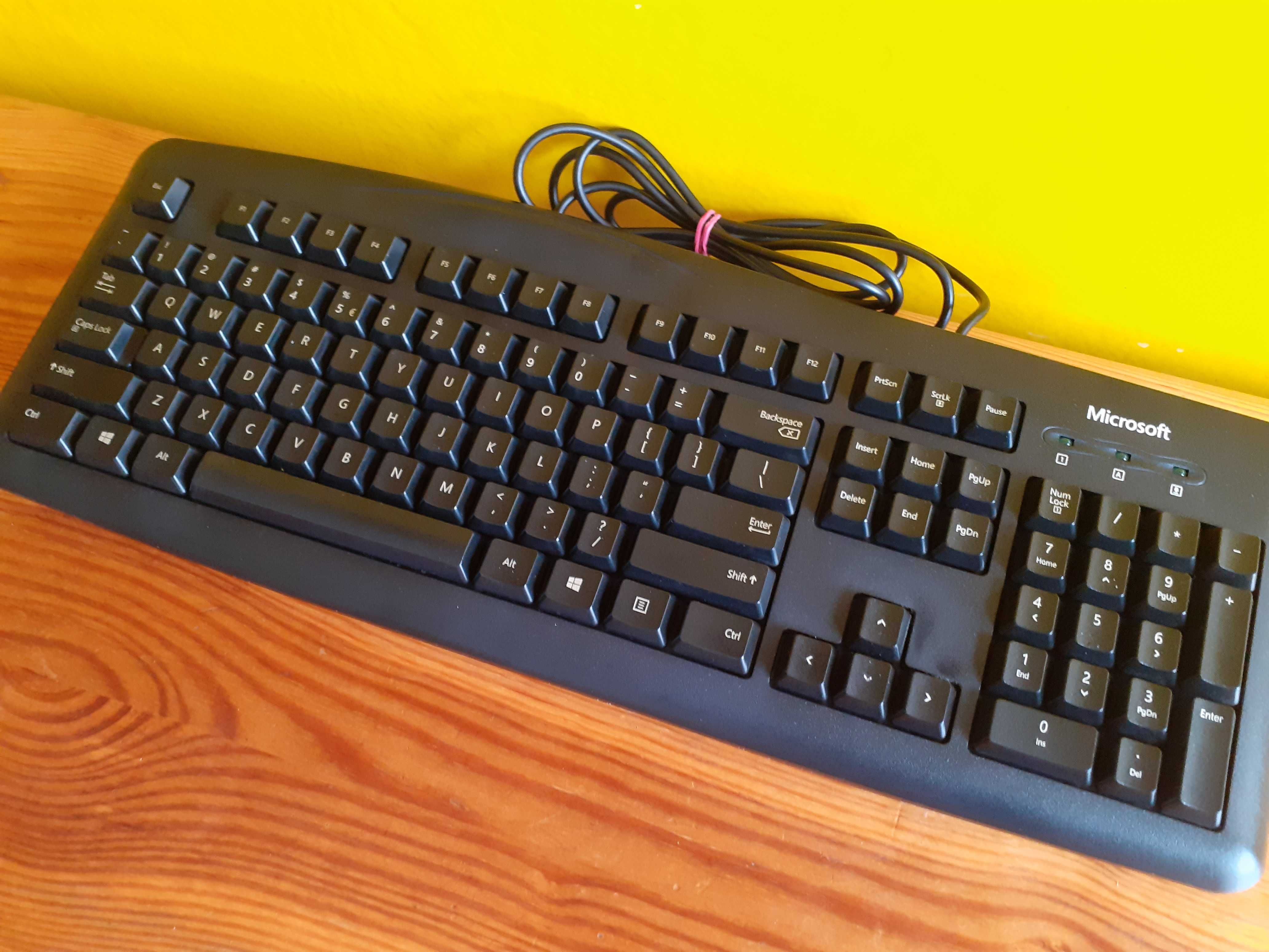 Klawiatura Microsoft Wired Keyboard 200 jak NOWA