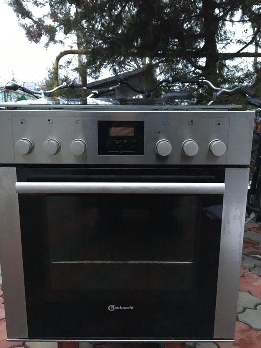 Індукційна плита з духовкою Baukne