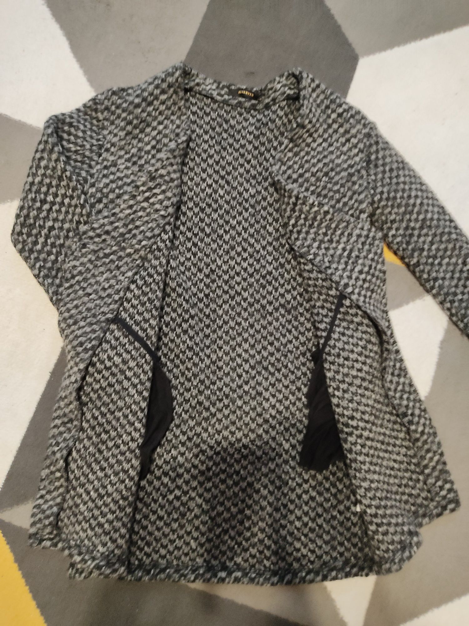 Ciepły gruby sweter płaszcz Reserved r. L 40