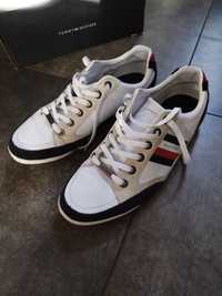 Buty TOMMY HILFIGER corporate marine rozmiar 44 nowe