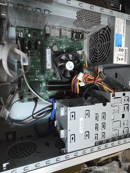 TERRA Core i5-8400(6x2.80/16GB DDR4/256GB SSD/UHD 630 1GB/400Watt)