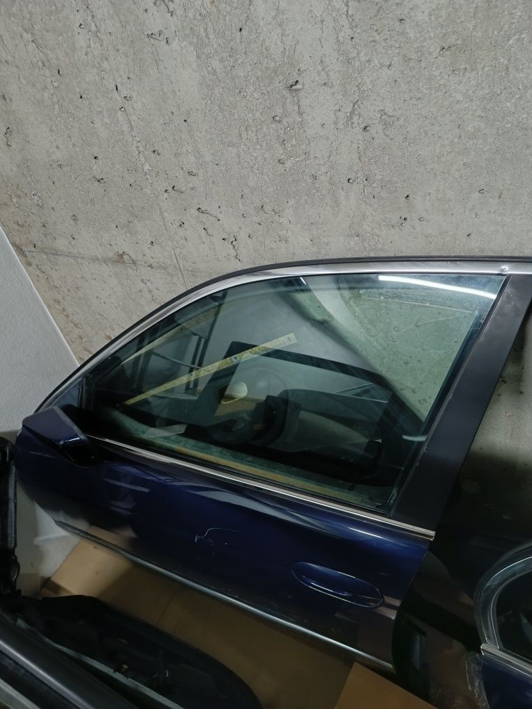 Portas BMW E39 azul - com motor elevador, puxadores vidros