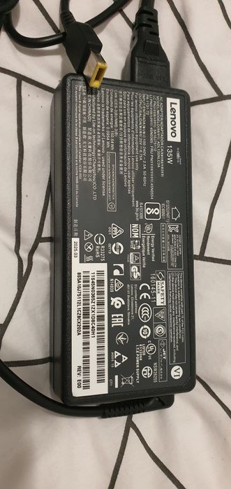 Oryginalny zasilacz LENOVO 20V 135W 6.75A wtyk SLIM TIP