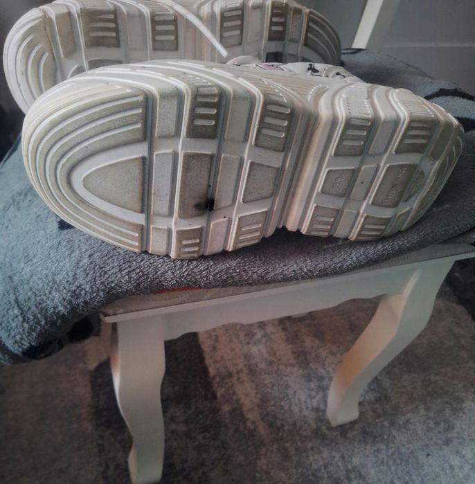 Buty Platformy Bershka Koi Killstar Hello Kitty Sanrio Białe Tribal