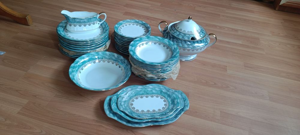 Porcelanowa zastawa obiadowa