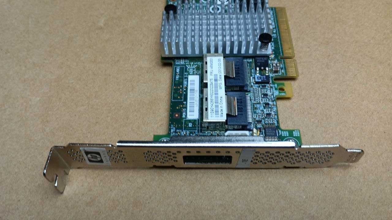 Контролер LSI RAID SAS 9260- 8i 6Gb/s MegaRAID SAS / SATA память 512mb