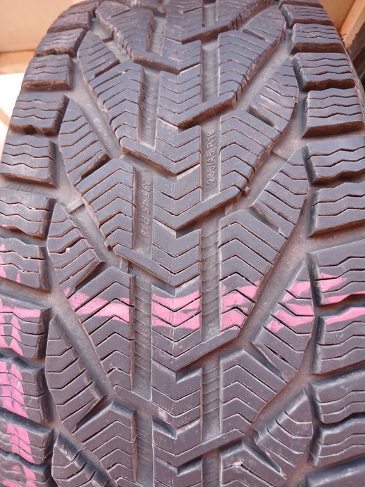 Зимова гума Orium 235/45 R18 98V Extra Load (автошини)