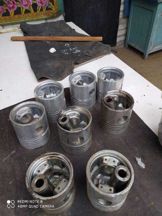 Поршня Т-40 новые