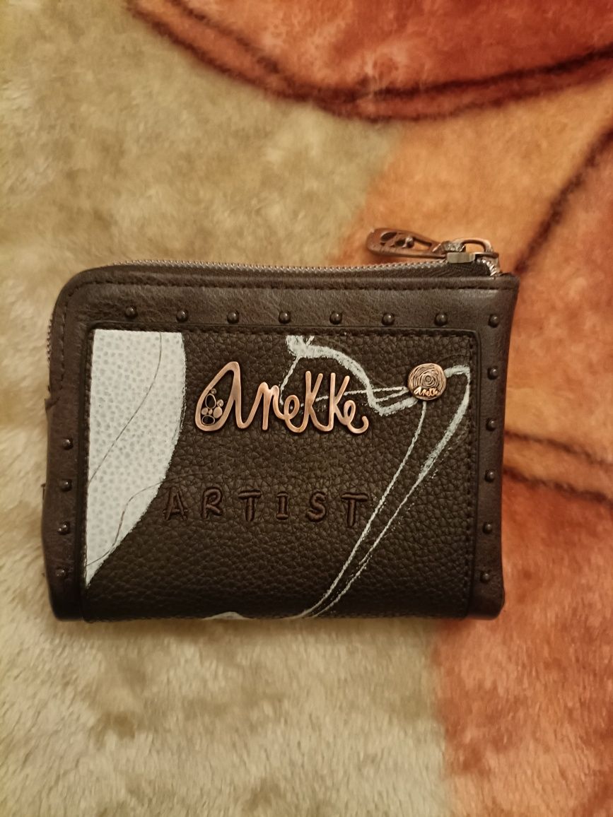 Carteira  pequena Anekke