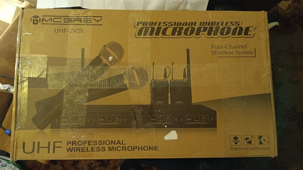 McGrey UHF-2V2I Zestaw czterech mikrofonów bezprzewodowych z 2 mikrofo