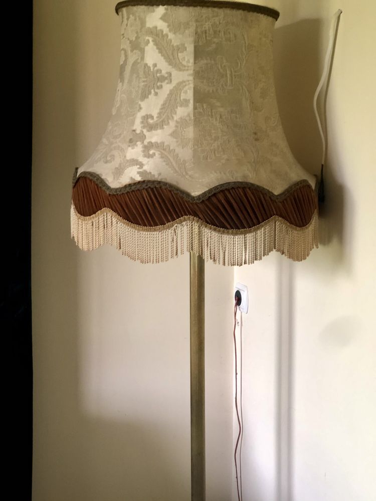 Lampa Stylowa z recznie robionym kloszem