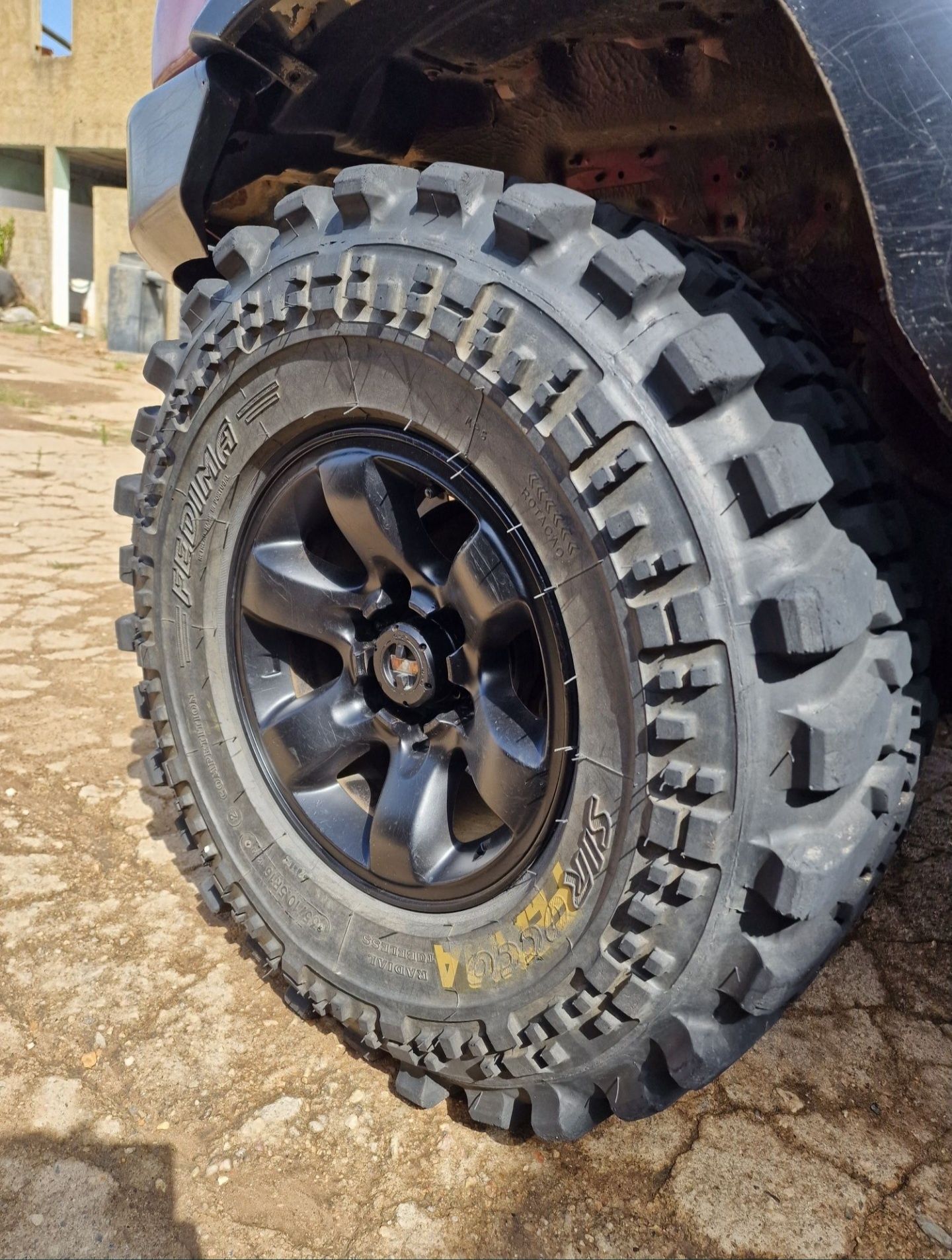 Pneus 35x 10.5x r16