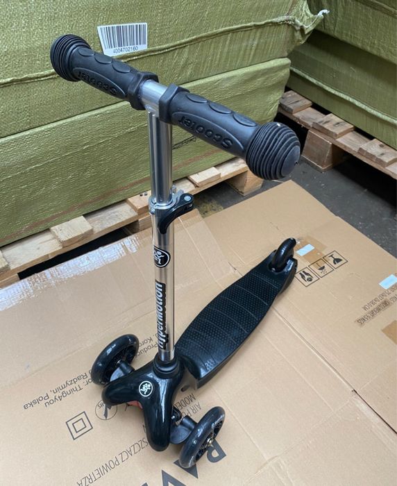 Hulajnoga trójkołowa balansowa led koła