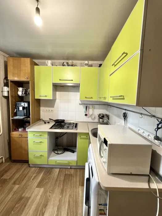 Продам 2к квартиру улица Тобольская