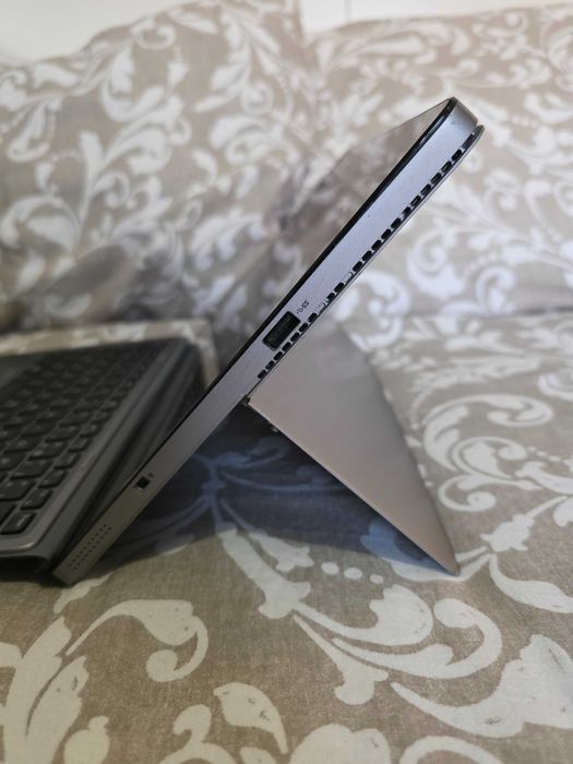 Portátil Dell Latitude 7200 - Híbrido (2 em 1) - Ecrã Touchscreen