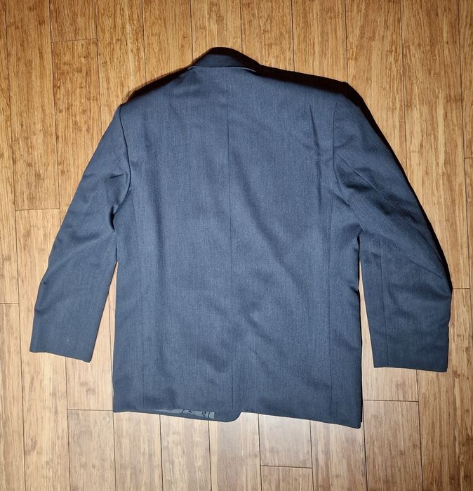 Garnitur granatowy jednolity