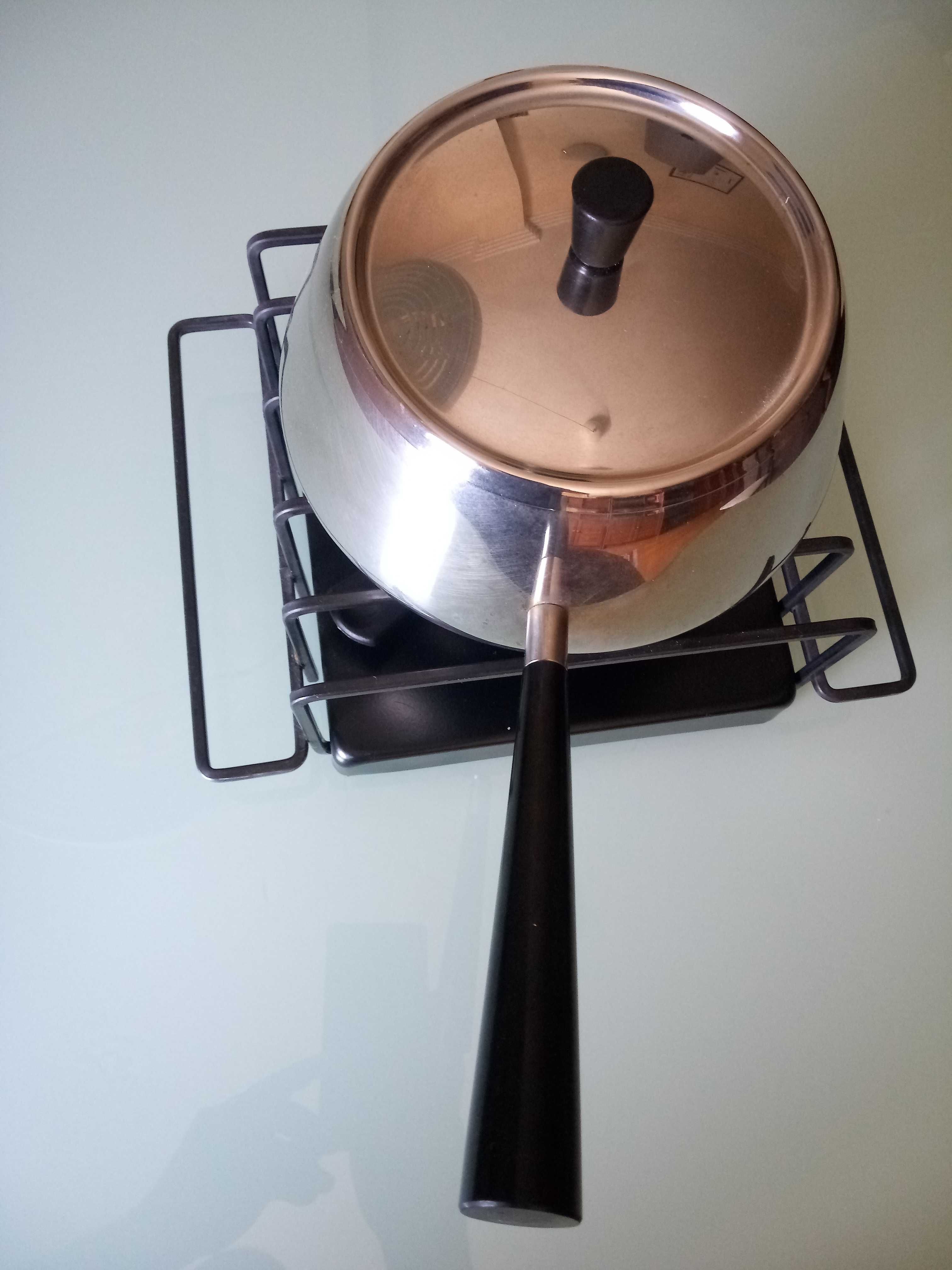 Fondue em aço Inox