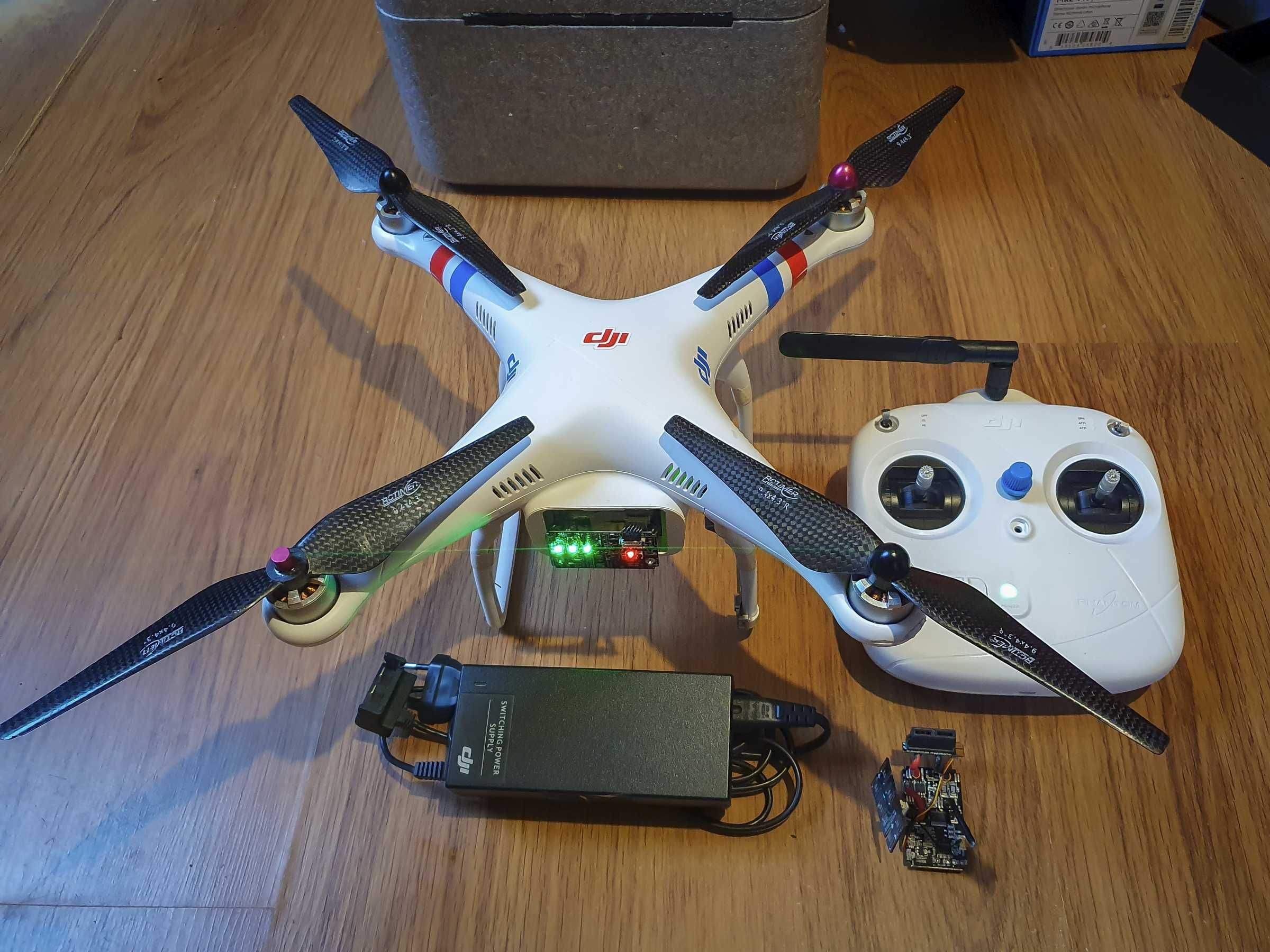 Dron DJI Phantom 2