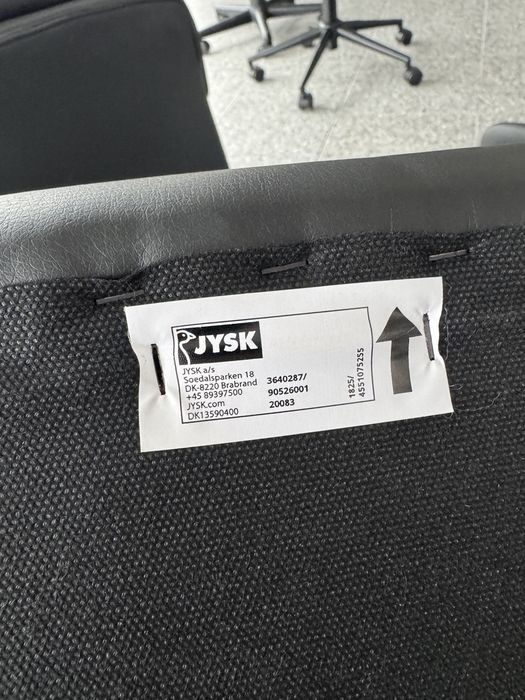 Стульчики з юск стан нових