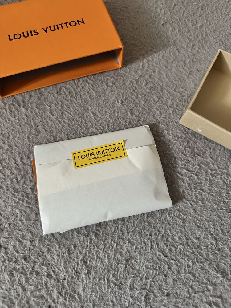 Louis Vuitton Card Holder (czarny, monogram classic)