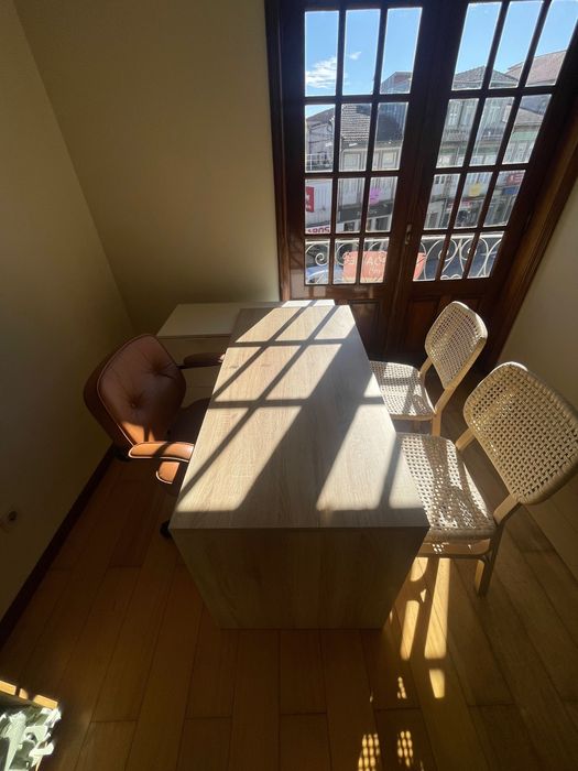 Secretária escritório