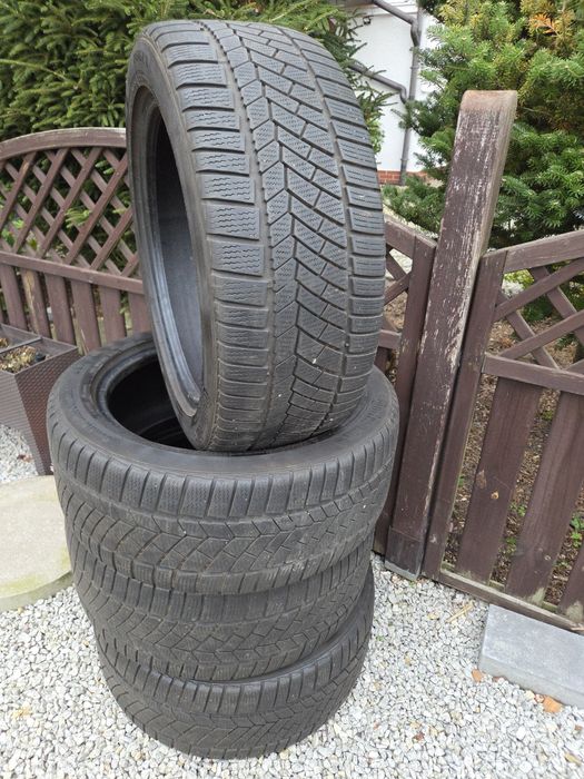 Opony zimowe ContiWintercontact 245/45/18 4mm runflat bmw