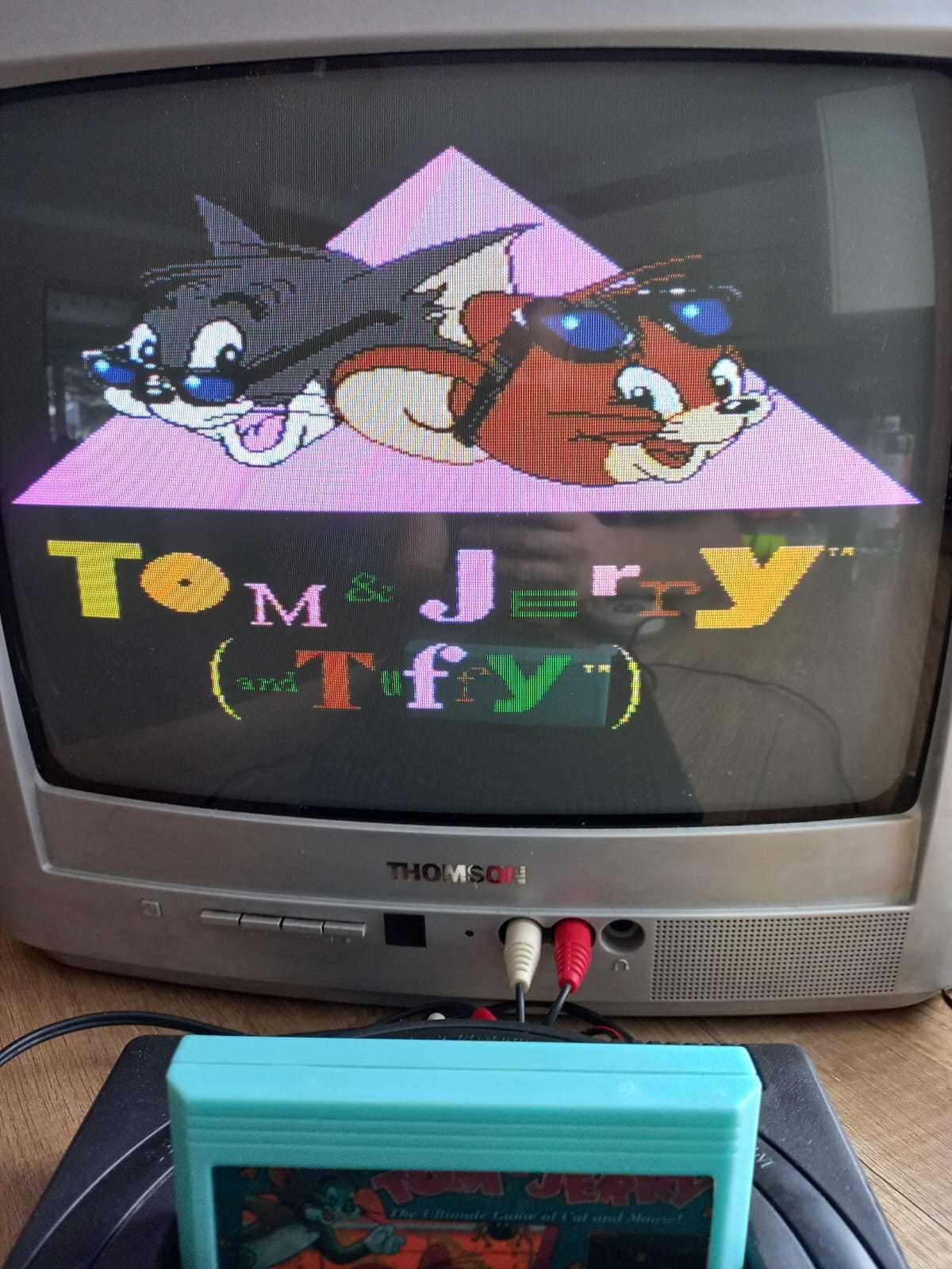 Tom i Jerry gra Pegasus prezent Pegazus