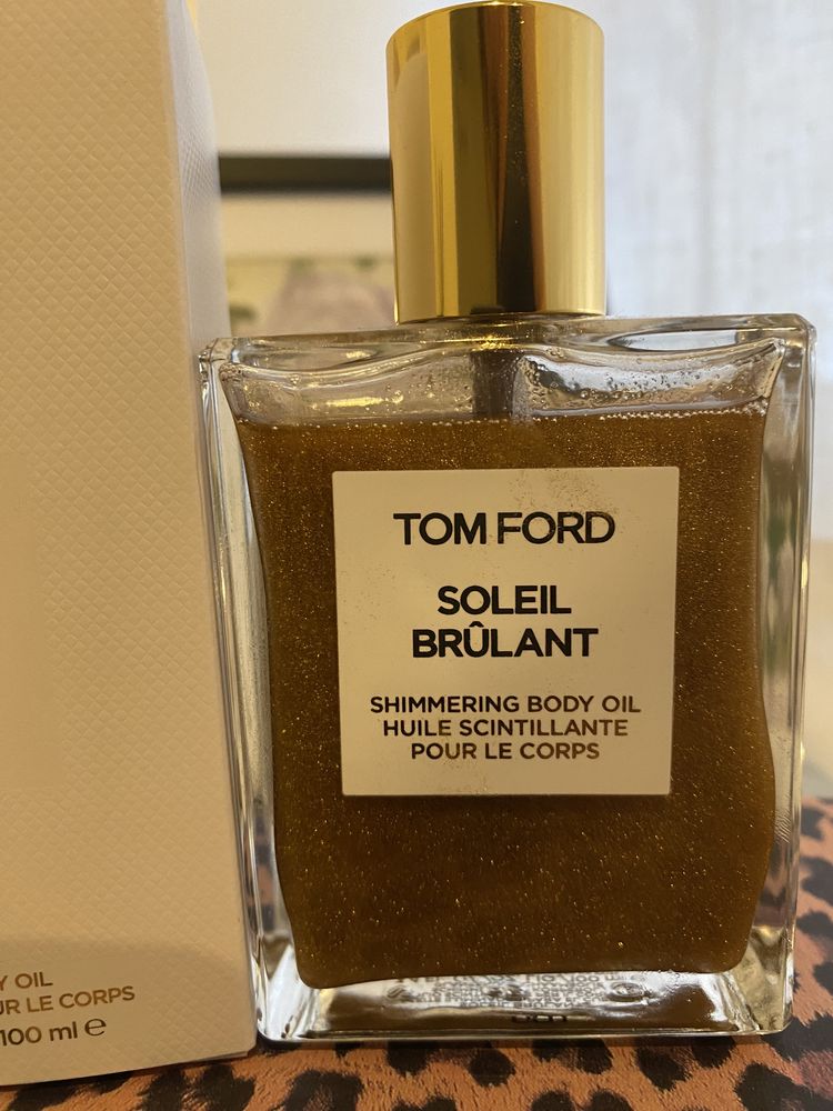 Tom Ford - shimmering body oil