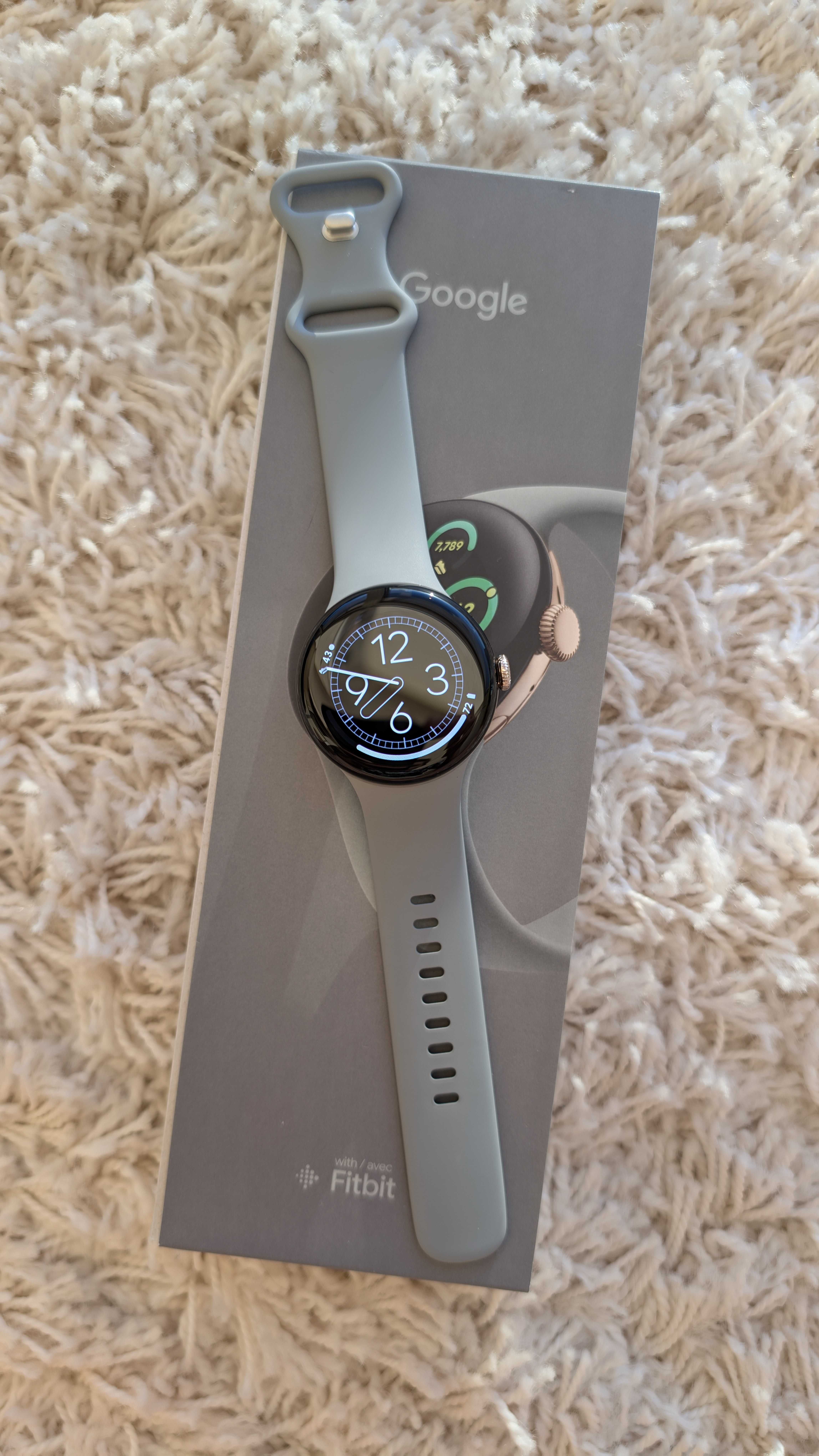 Google Pixel Watch 3 Smartwatch (41mm) Wi-Fi, Champagne Gold