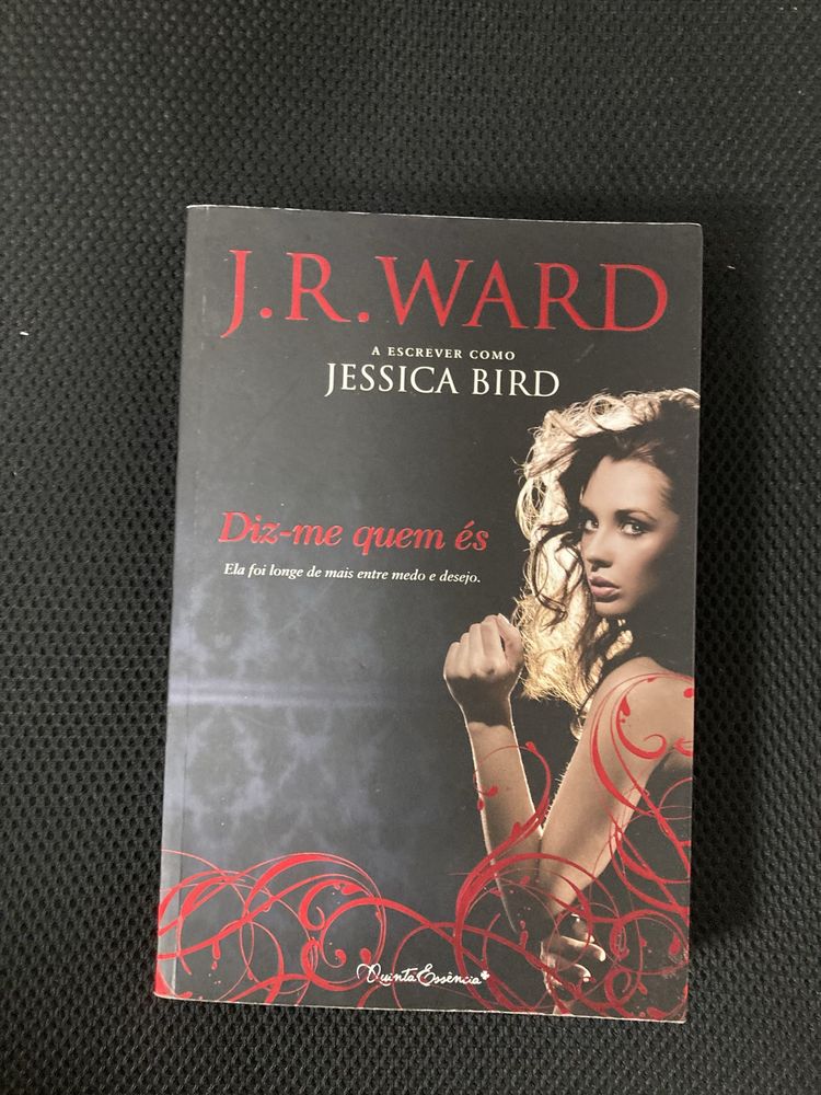 Livro Diz-me Quem És de J.R.Ward