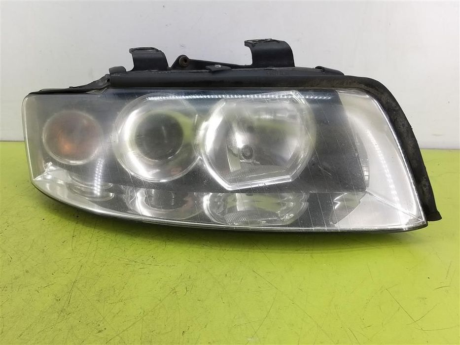 Reflektor lampa przód PRAWA Audi A4 B6 8 2000-2004 XENON PRZETWORNICA VALEO