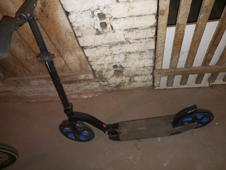 Hulajnoga na dużych kołach