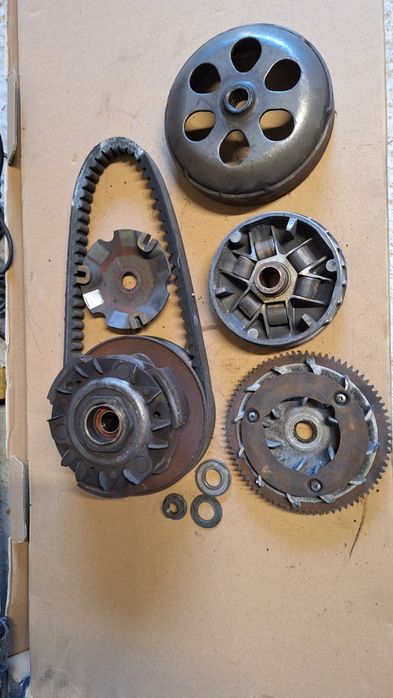 Piaggio 125 x7 x8 x9 Xevo Beverly Napęd sprzeglo wariator przeciwtależ