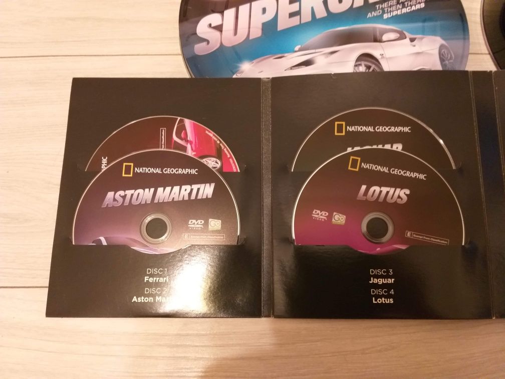 Supercars 10 DVD w limitowanej puszce upominkowej National Geographic