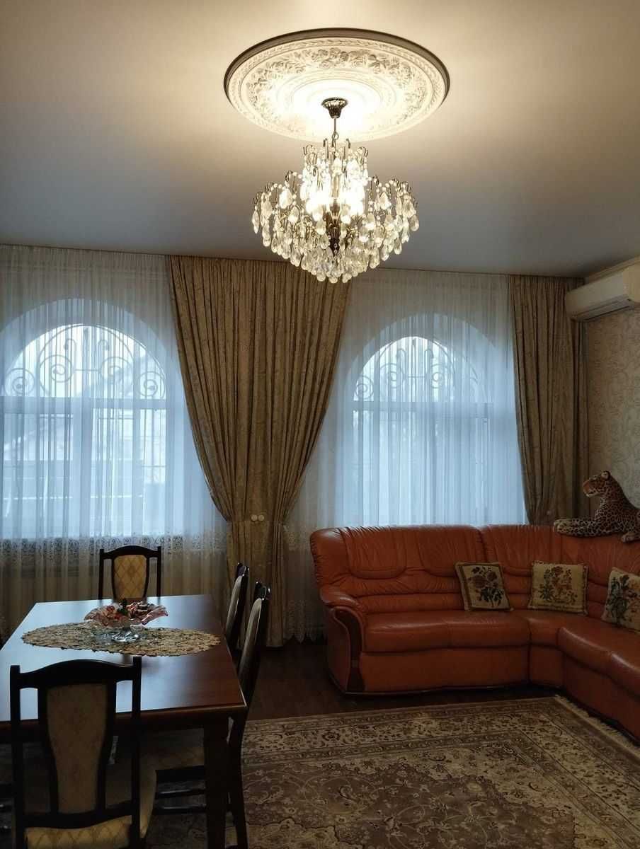Продаж будинку 305к.м, Святопетрівське, Софіївська Борщагівка 12 соток