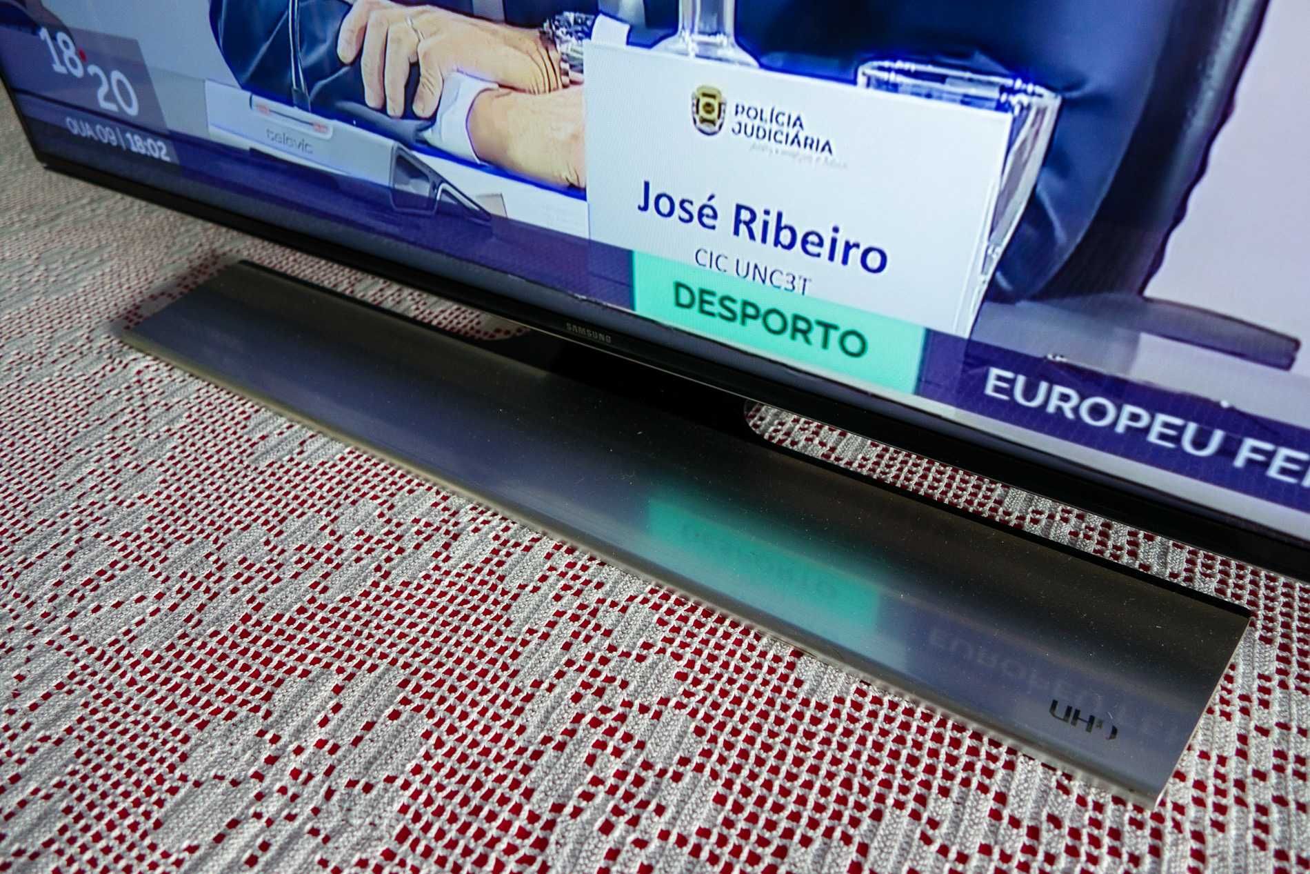 Televisão Smart TV Samsung 4k UHD WiFi 48”