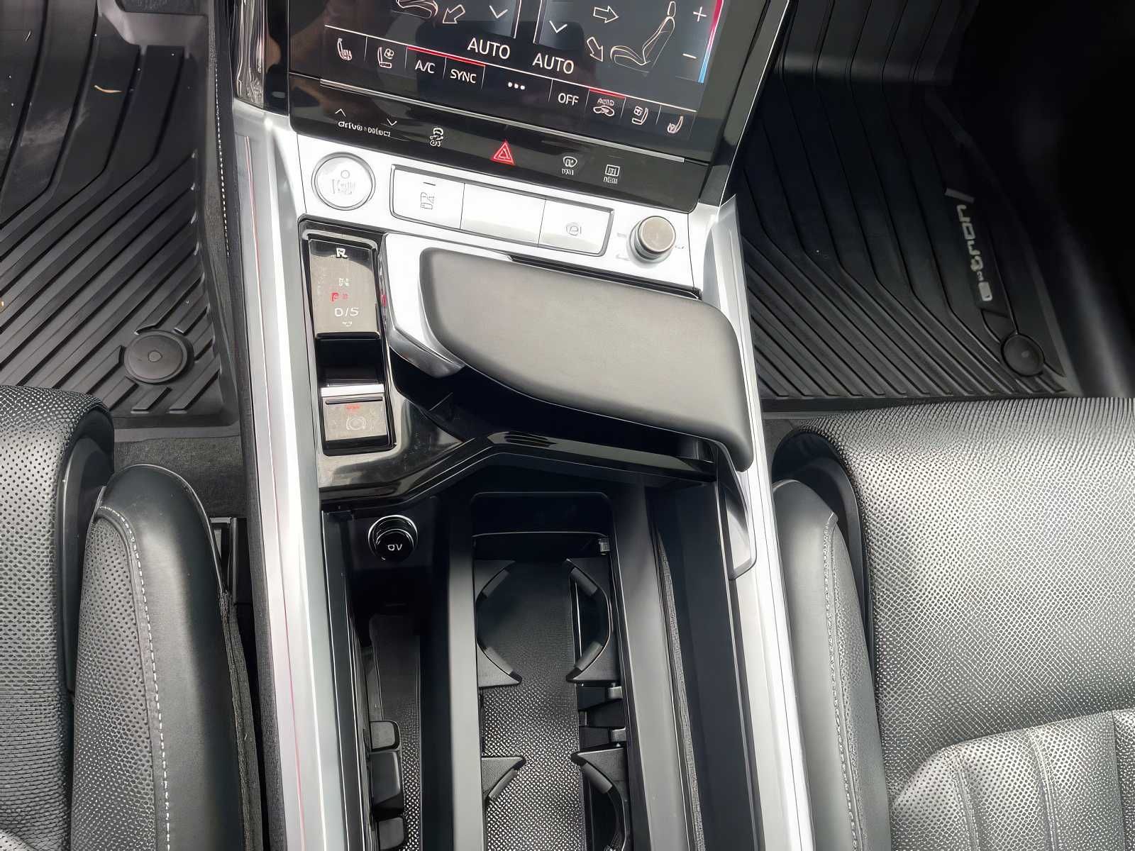 2019 Audi e-tron quattro Prestige