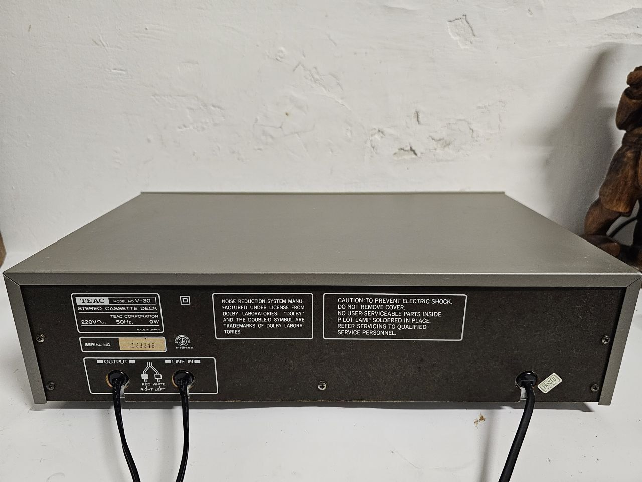 Magnetofon kasetowy Teac V-30, Japan